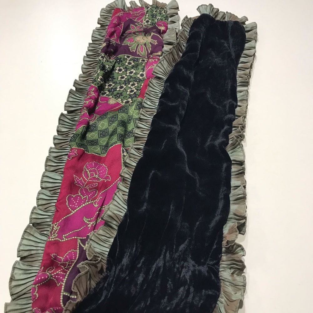 Silk and Velvet Scarf with Ruffle Edge - Picture 3 of 9
